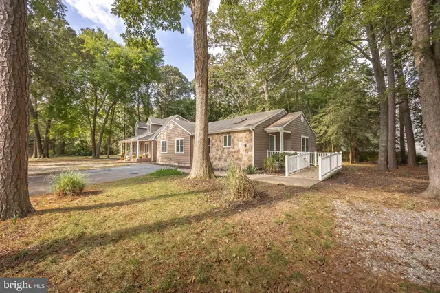 $435,000 | 1708 East Clear Lake Drive, Salisbury, MD 21804