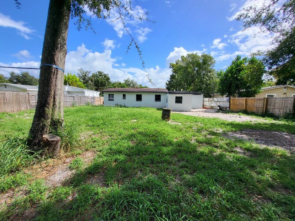 995 Emerald Drive Mount Dora, FL 32757 - Photo 6 of 49