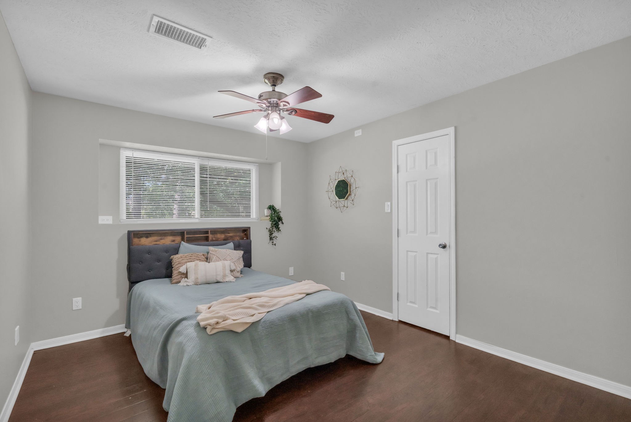 6514 Larkmount Drive Spring, TX 77389 - Photo 27 of 41 Bedroom #3