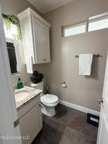 $425,000 | 15 South Highlands Drive, Poplarville, MS 39470