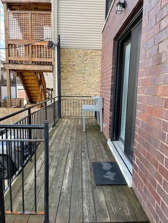 $4,500 | 1644 West Blackhawk Street, Unit 1E, Chicago, IL 60622