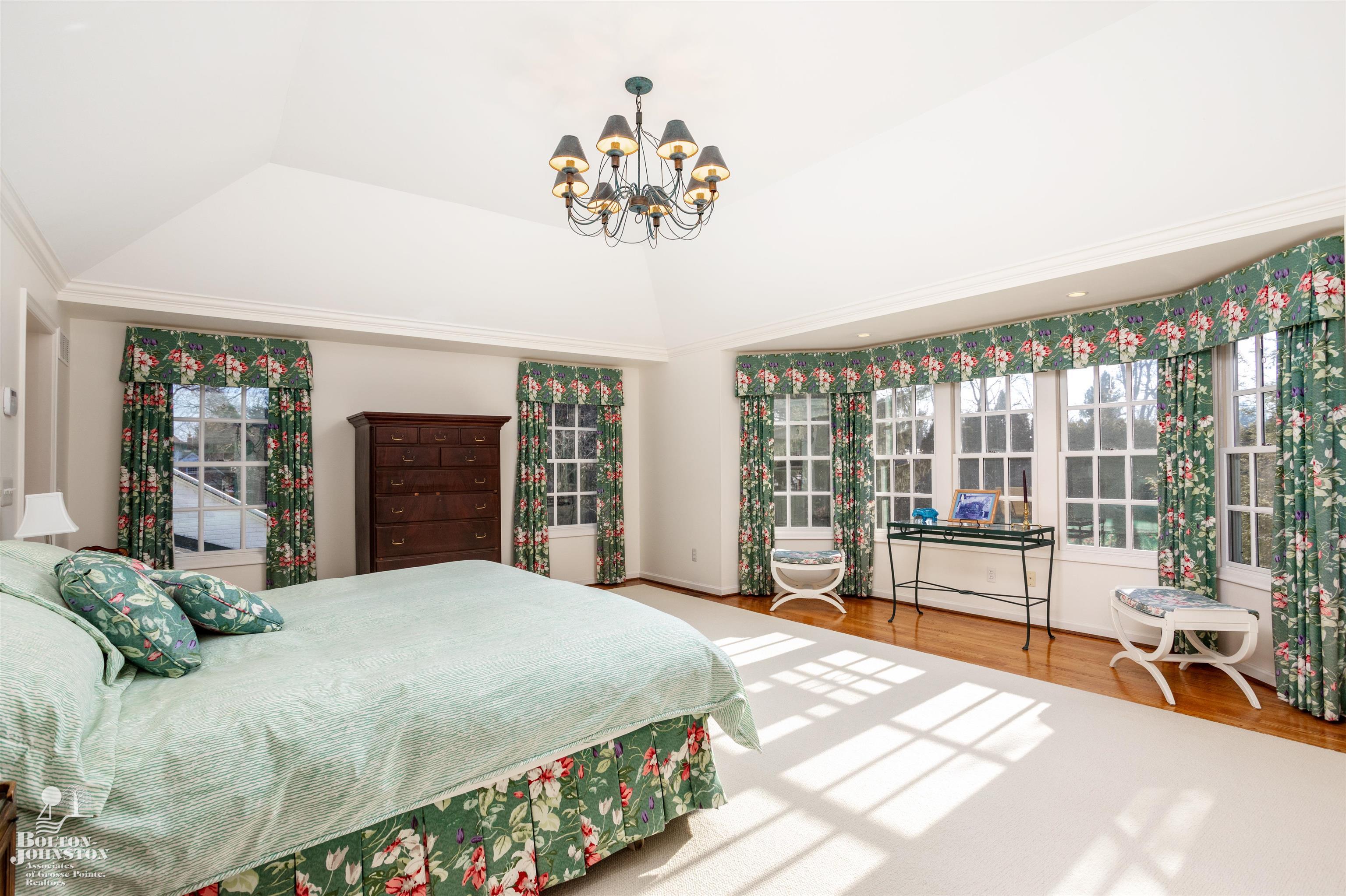 77 Merriweather Road Grosse Pointe Farms, MI 48236 - Photo 43 of 73