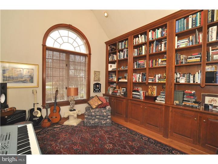 3730 Concord Road Doylestown, PA 18902 - Photo 12 of 25 Office / Study
