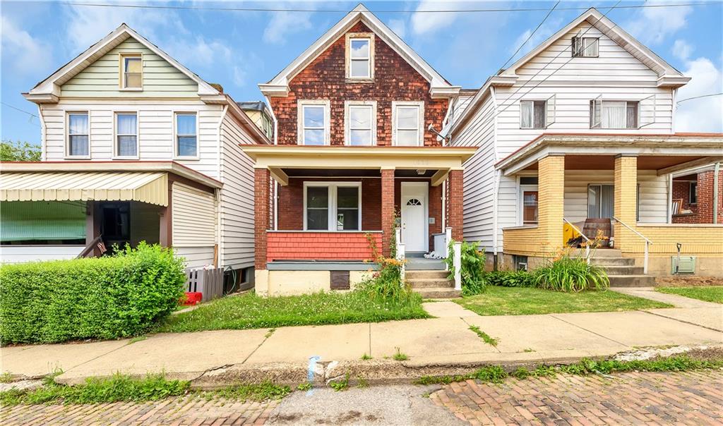 1232 Vine Street McKees Rocks, PA 15136 - Photo 2 of 23 Gallery Image 2