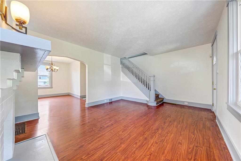 1232 Vine Street McKees Rocks, PA 15136 - Photo 6 of 23 Gallery Image 6