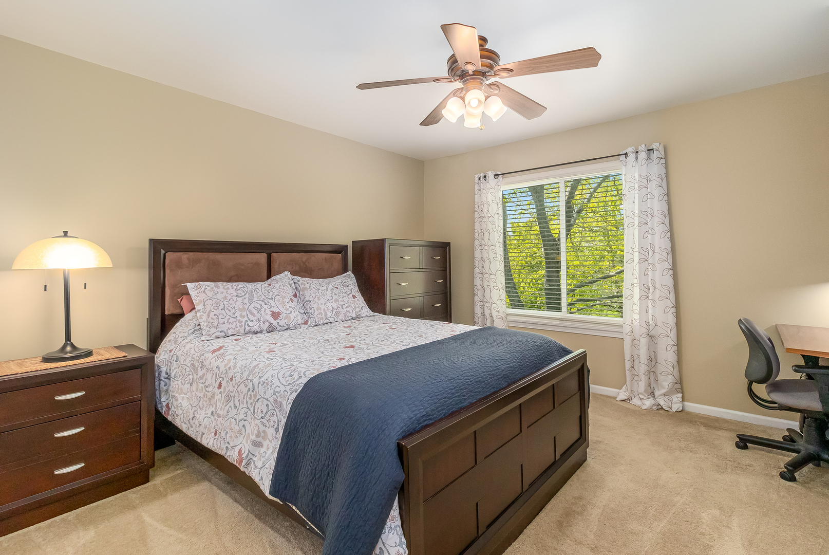 464 Raintree Drive Oswego, IL 60543 - Photo 16 of 35 Gallery Image 16