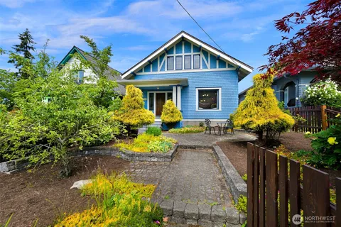 $664,000 | 905 East Maple Street, Bellingham, WA 98225