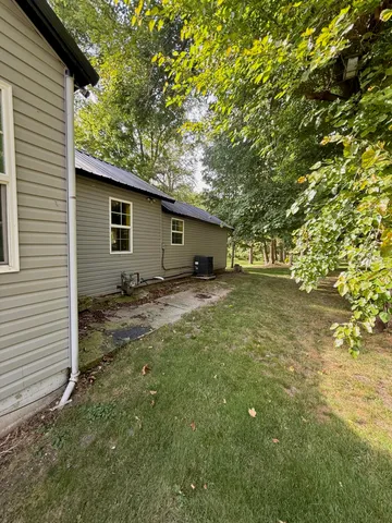 $149,900 | 427 East Main Street, Burr Oak, MI 49030