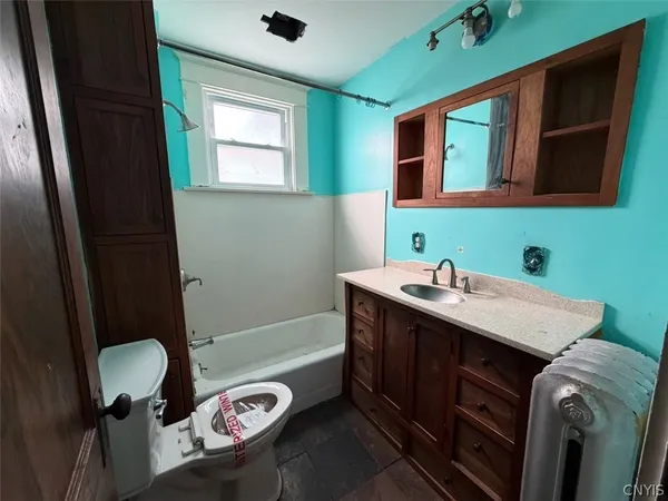 $179,900 | 15 Jefferson Street, Schroeppel, NY 13135
