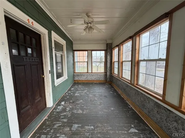 $179,900 | 15 Jefferson Street, Schroeppel, NY 13135