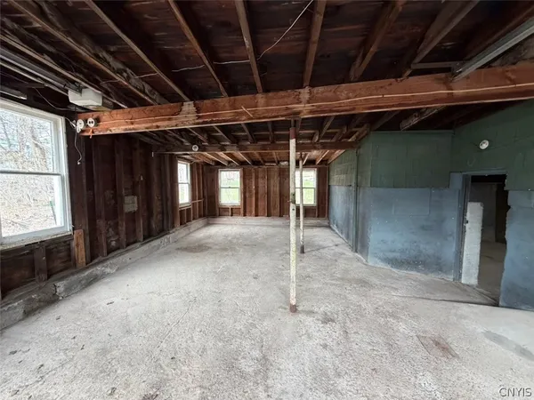 $179,900 | 15 Jefferson Street, Schroeppel, NY 13135