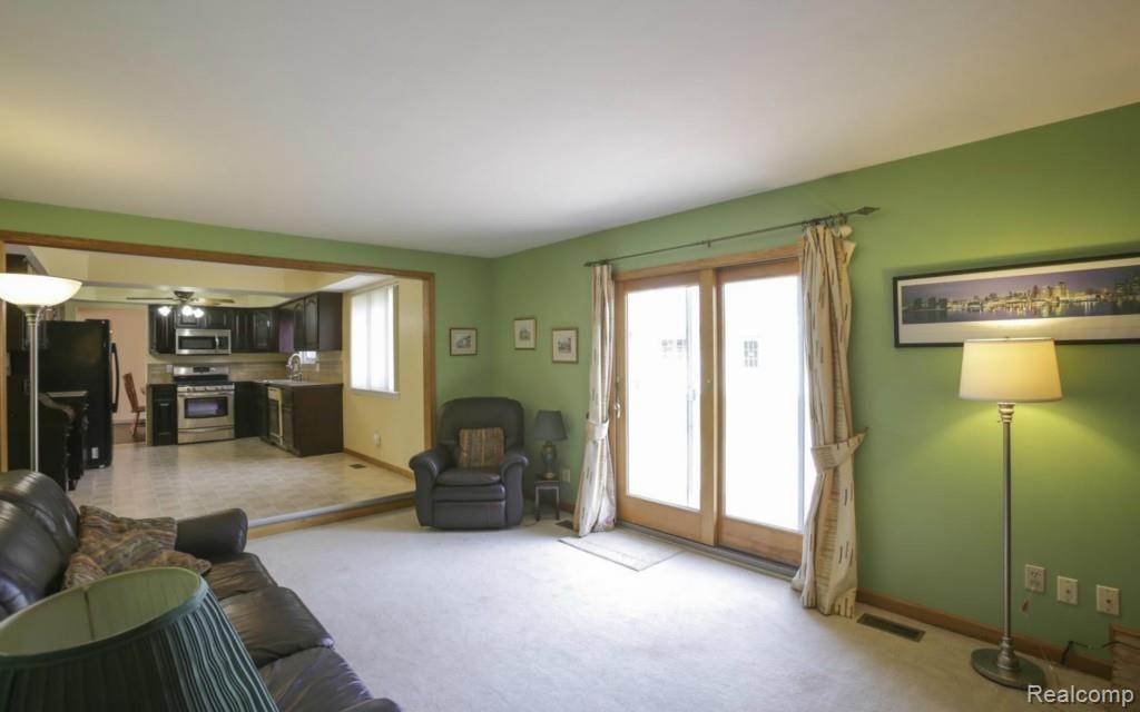 7310 Iron Gate Road Canton, MI 48187 - Photo 12 of 23