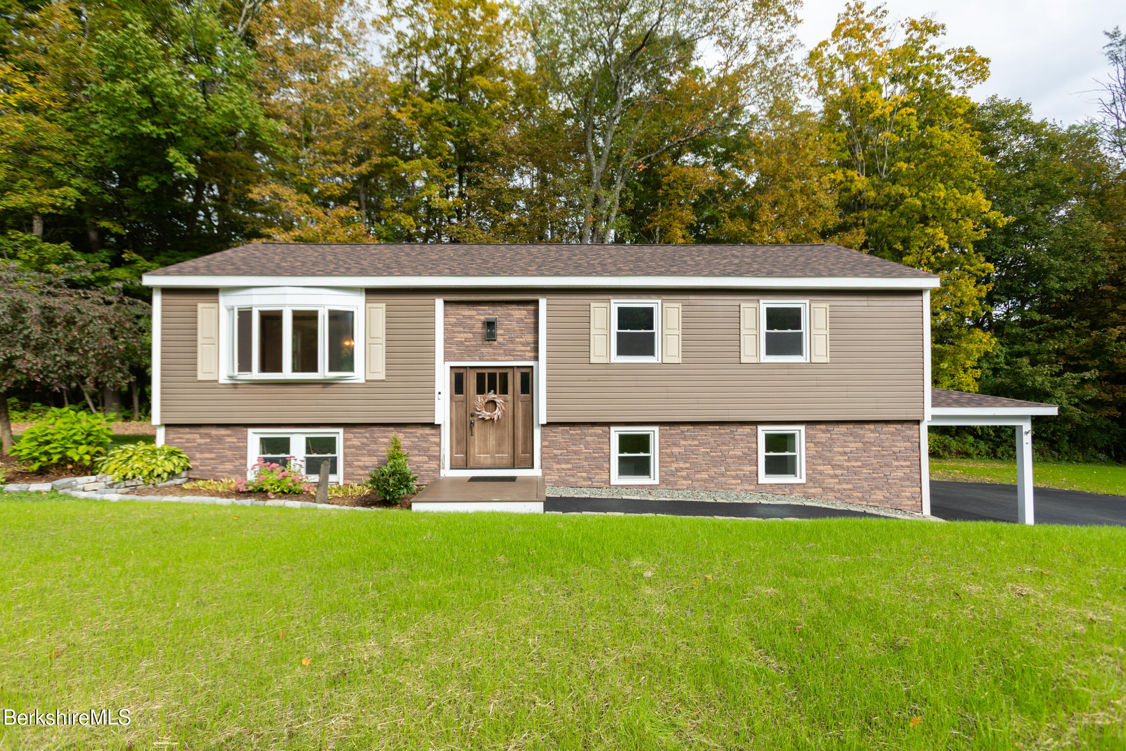 818 Partridge Road Lanesborough, MA 01237 - Photo 5 of 50 Street View
