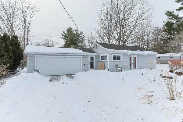 $149,500 | 2582 Bartak Street, Niles, MI 49120