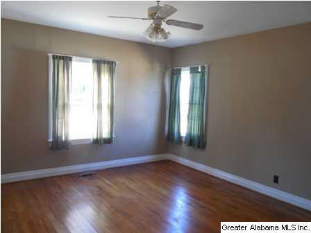 716 Cherokee Street Talladega, AL 35160 - Photo 15 of 29