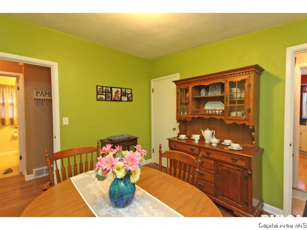 3631 East Hooker Street Springfield, IL 62703 - Photo 8 of 25