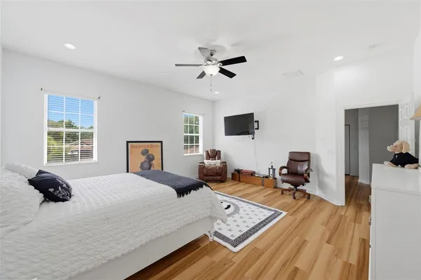 $3,500 | 4118 Woodacre Lane, Tampa, FL 33624