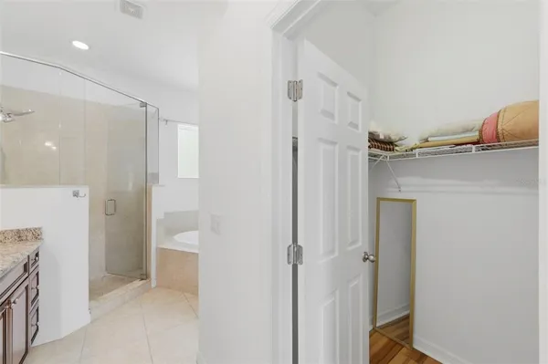 $3,500 | 4118 Woodacre Lane, Tampa, FL 33624