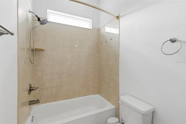 $3,500 | 4118 Woodacre Lane, Tampa, FL 33624