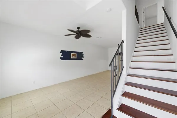 $3,500 | 4118 Woodacre Lane, Tampa, FL 33624