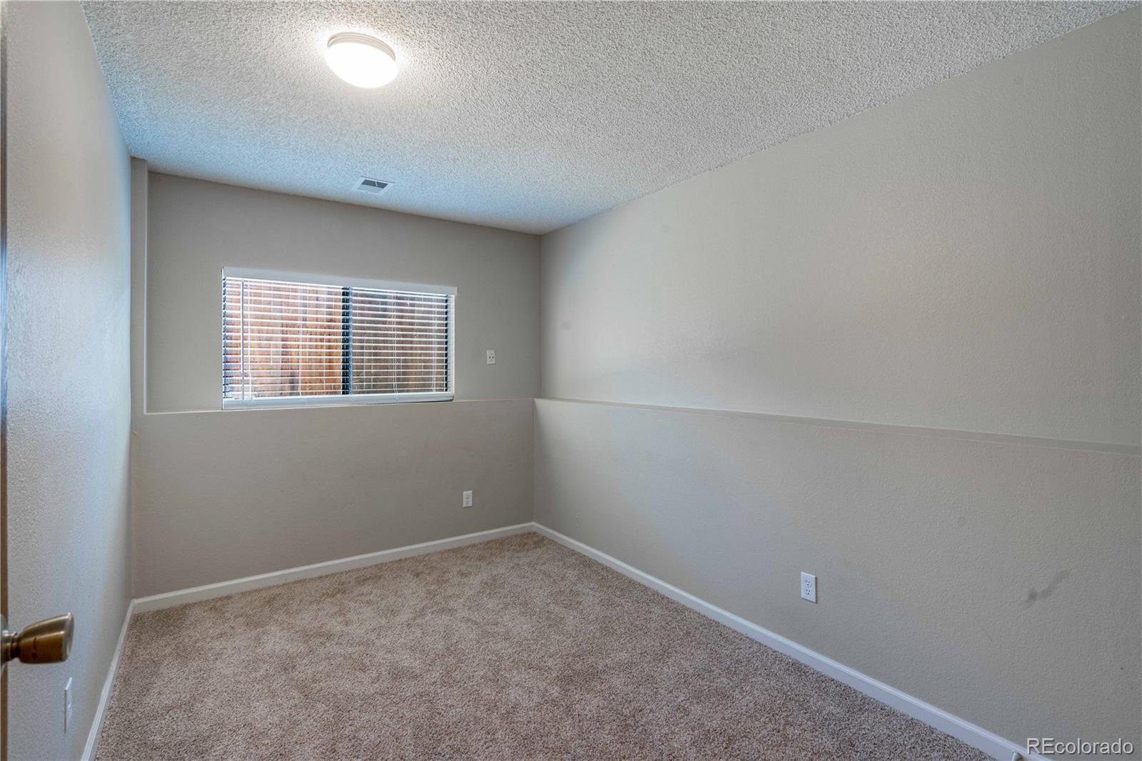 457 Ridgeglen Way Highlands Ranch, CO 80126 - Photo 21 of 25 Gallery Image 21