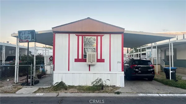 $115,000 | 1301 East Avenue I East, Unit 233, Lancaster, CA 93535