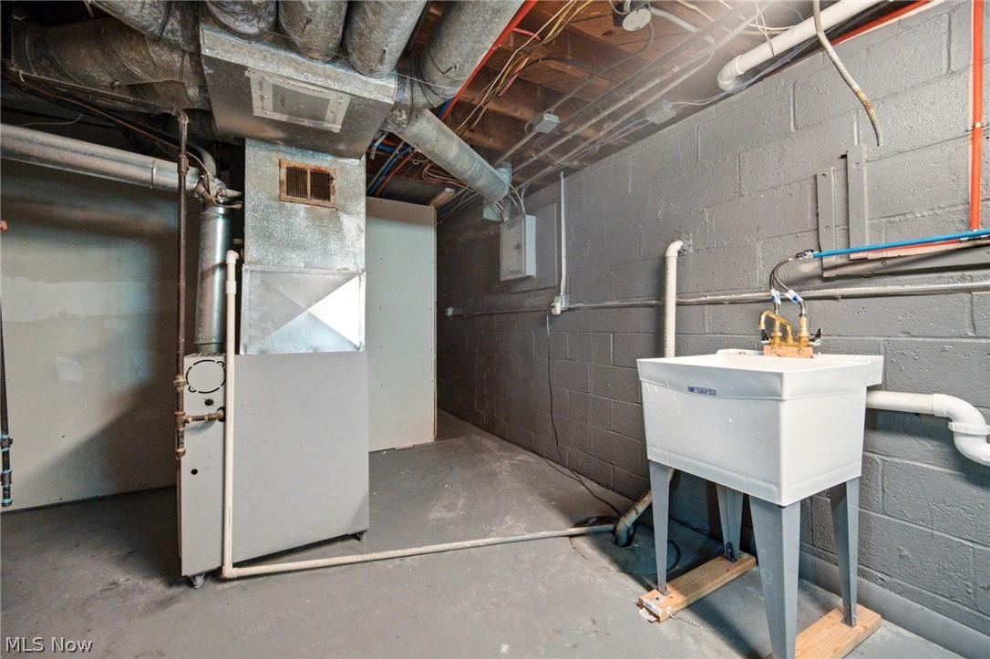 3753 Berkeley Road Cleveland Heights, OH 44118 - Photo 30 of 39 Gallery Image 30