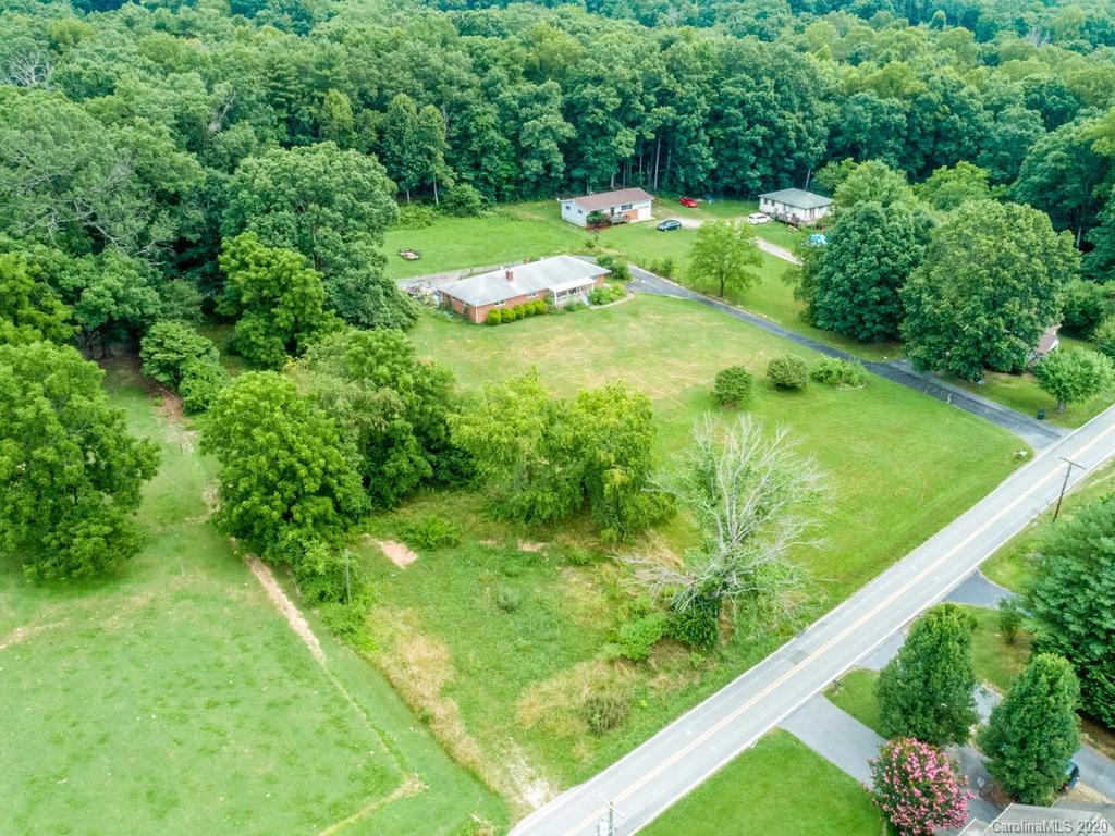 125 Christ School Road Arden, NC 28704 - Photo 4 of 14 Gallery Image 4