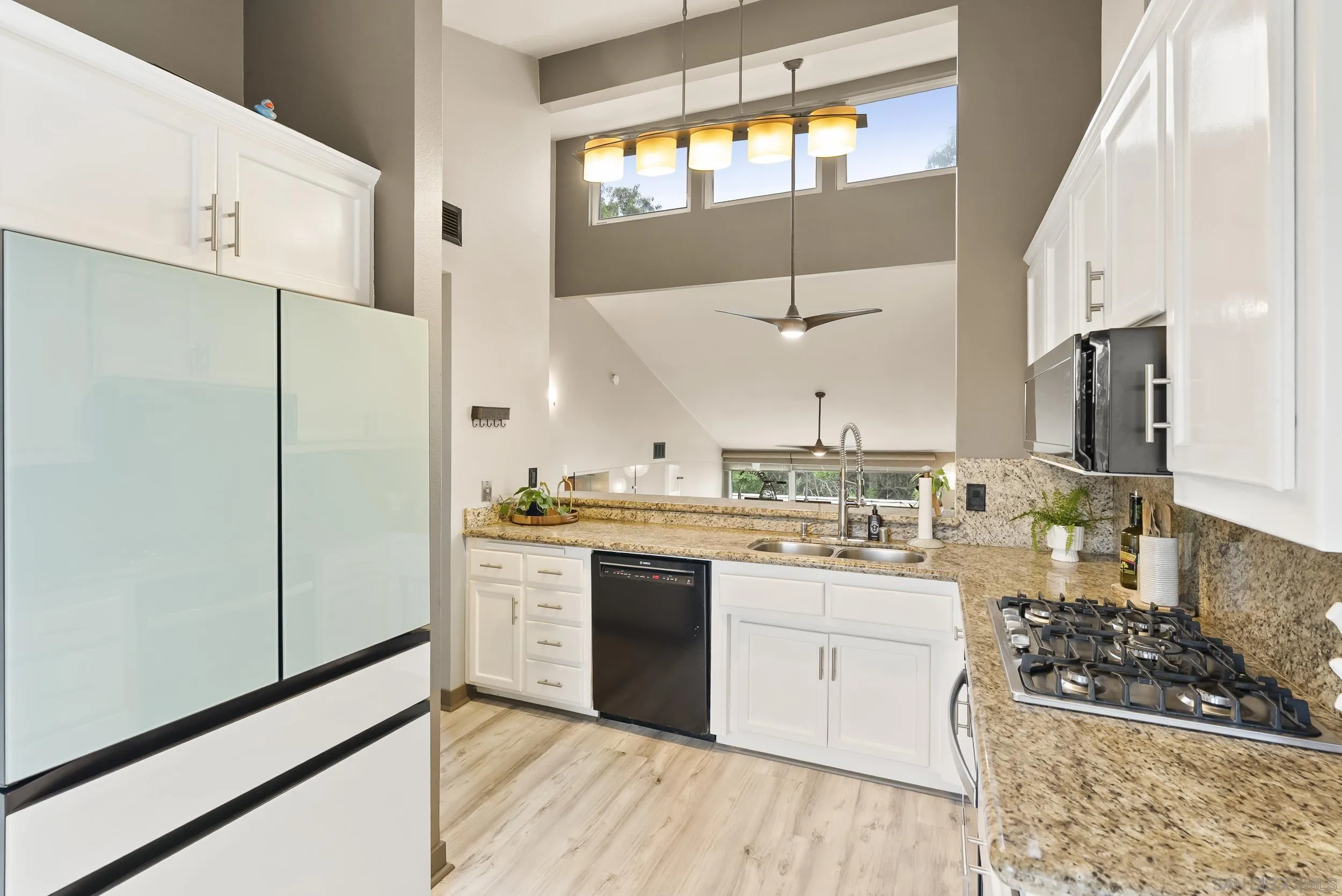 1859 Haymarket Road Encinitas, CA 92024 - Photo 16 of 44