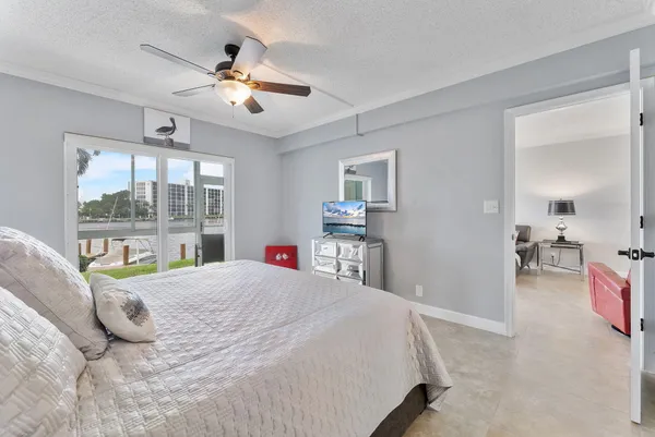 $434,500 | 105 Northeast 19th Avenue, Unit 164, Deerfield Beach, FL 33441
