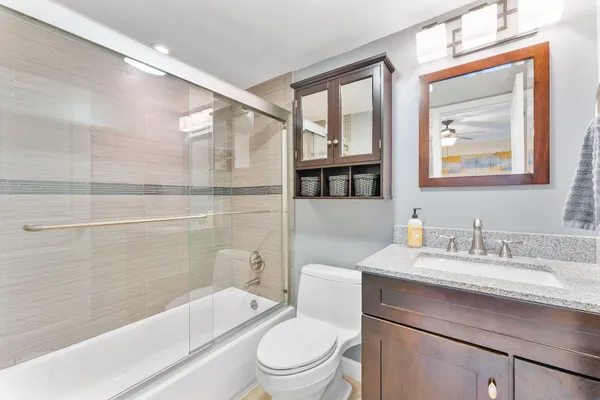$434,500 | 105 Northeast 19th Avenue, Unit 164, Deerfield Beach, FL 33441