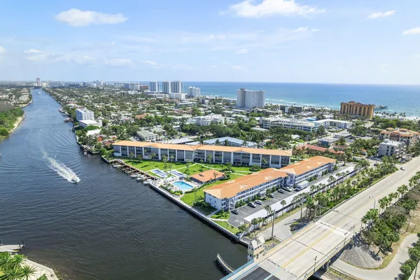 $434,500 | 105 Northeast 19th Avenue, Unit 164, Deerfield Beach, FL 33441