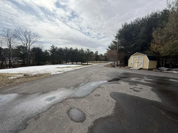 $525,000 | 79 South Pleasant Street, Bowdoinham, ME 04008