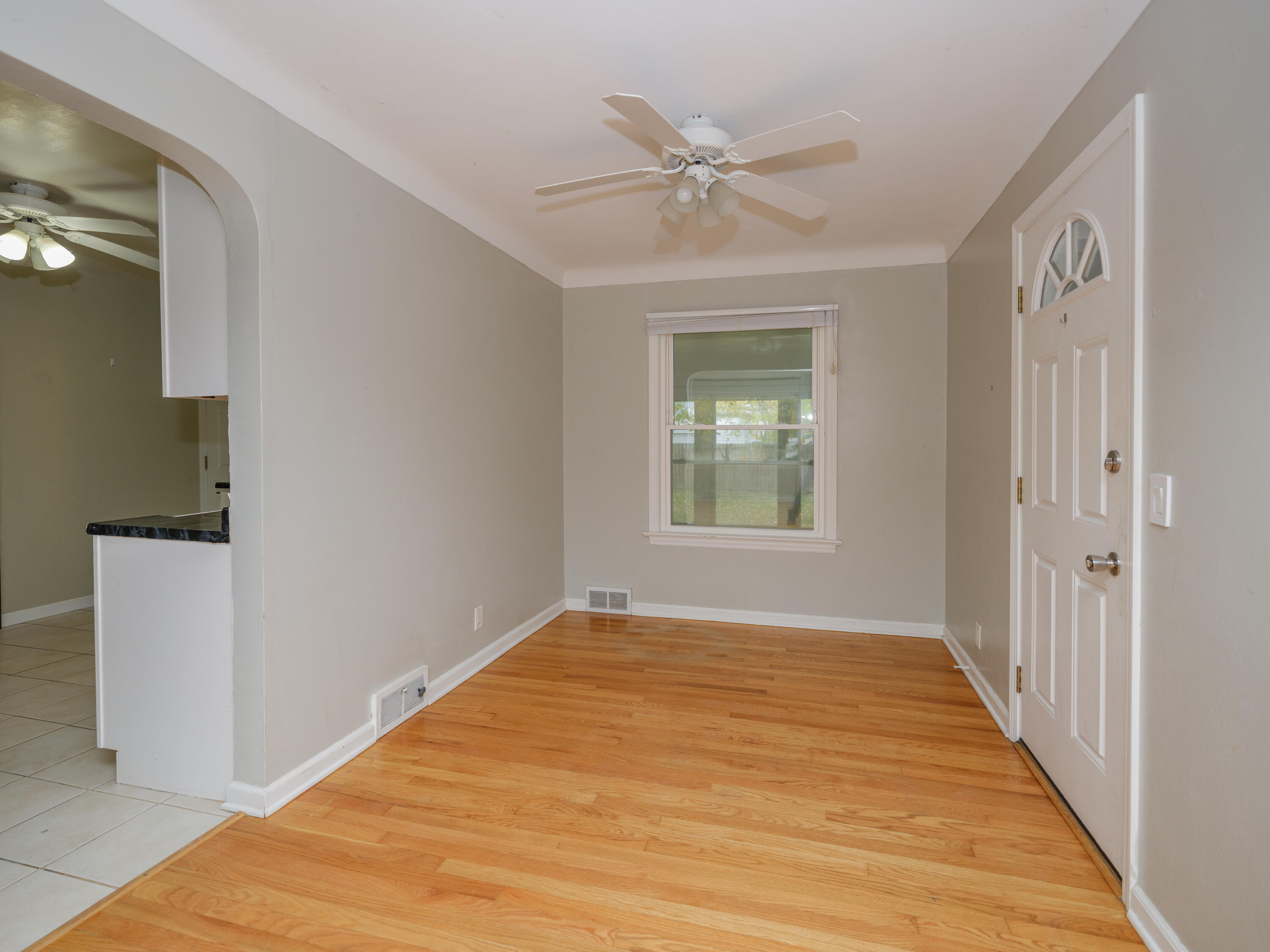 1921 Banbury Road Kalamazoo, MI 49001 - Photo 8 of 24 1921 Banbury Rd-108