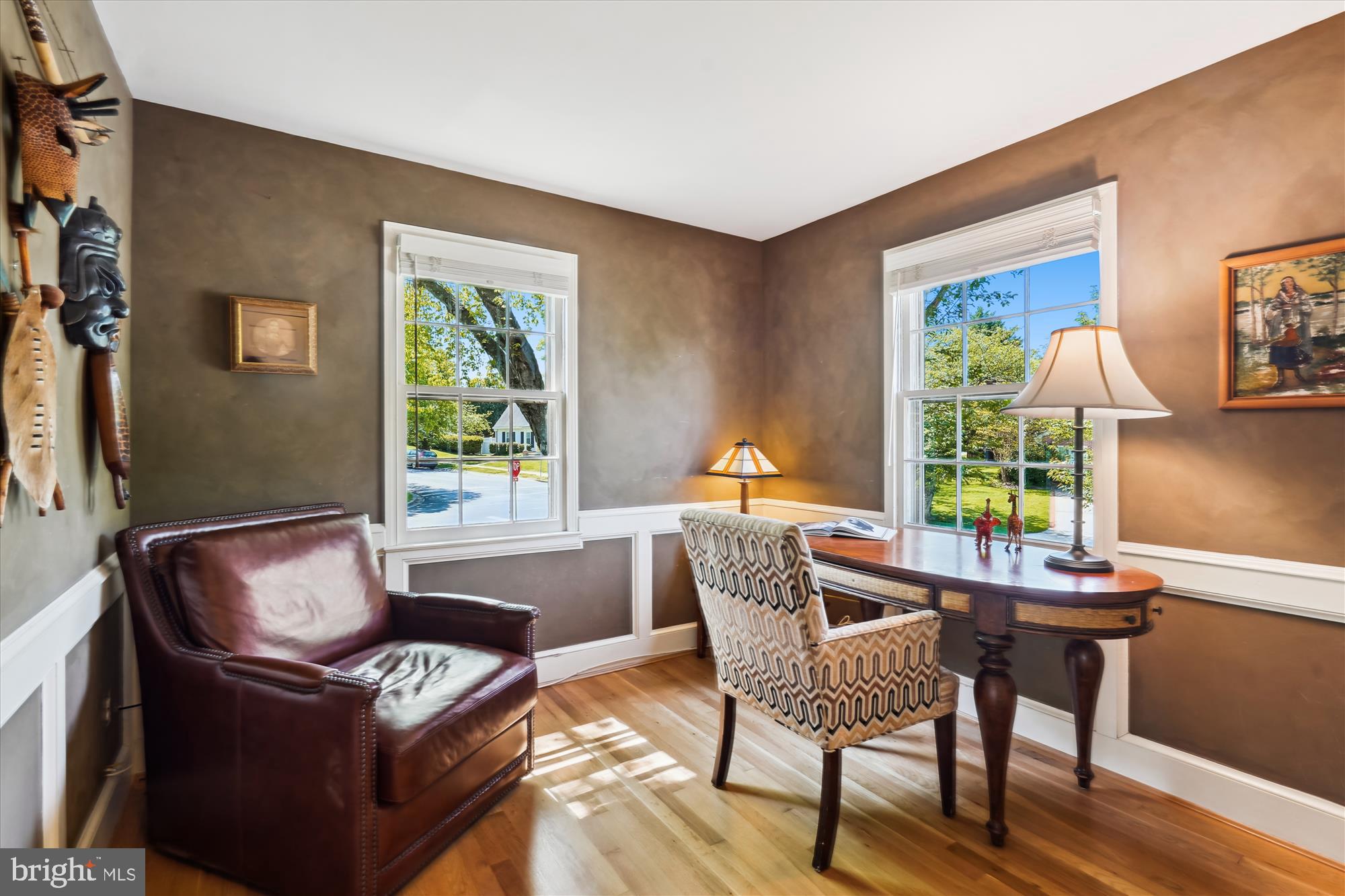 7101 Old Gate Road Rockville, MD 20852 - Photo 18 of 52 a living room with furniture and a window