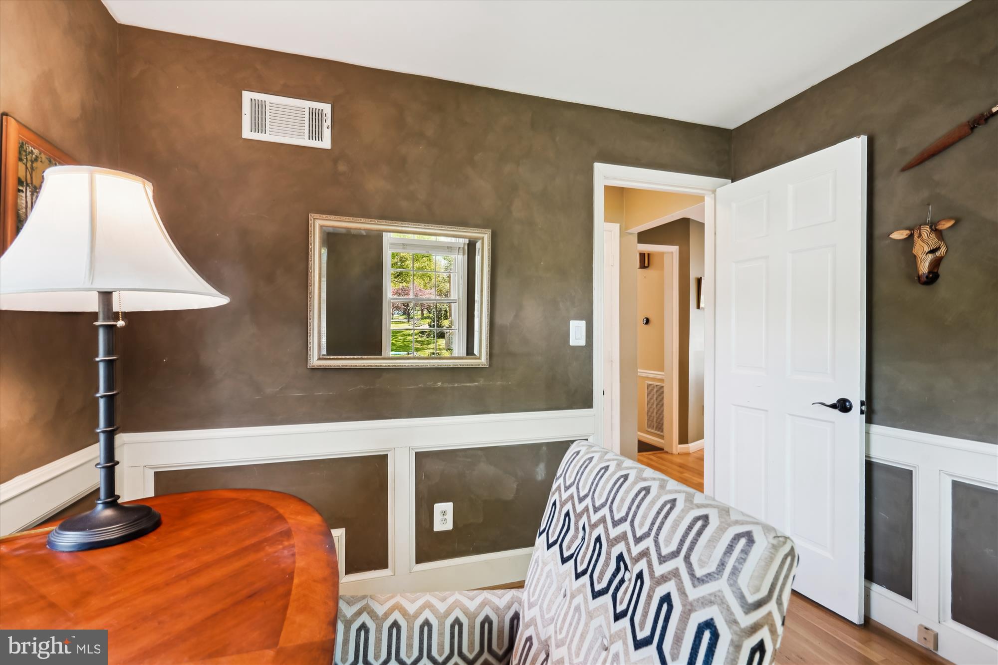 7101 Old Gate Road Rockville, MD 20852 - Photo 20 of 52 a bedroom with a bed and a lamp