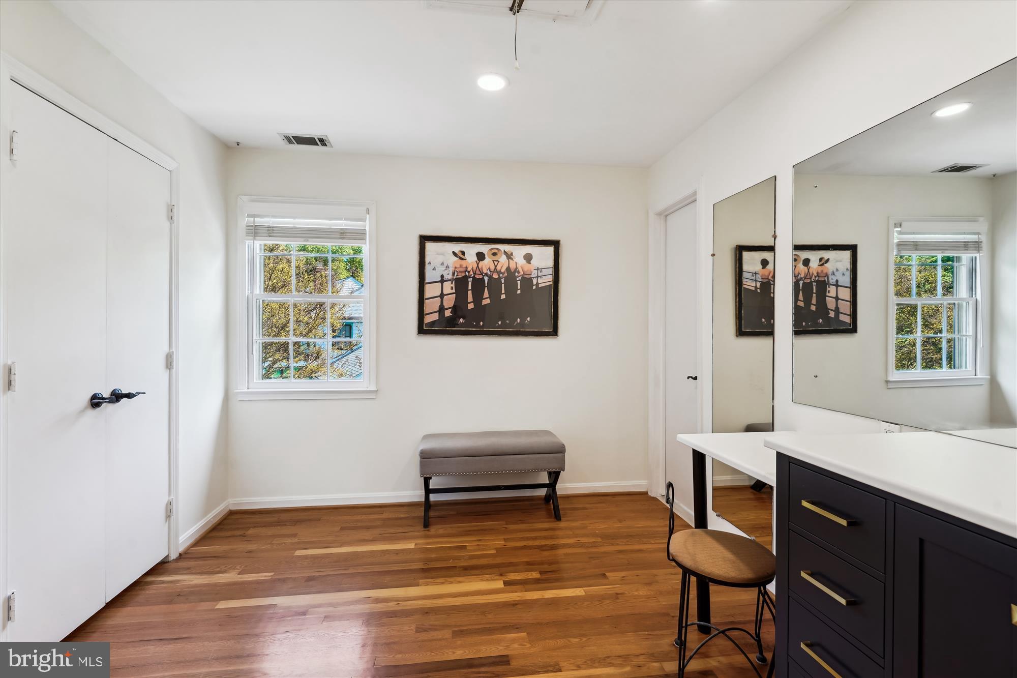 7101 Old Gate Road Rockville, MD 20852 - Photo 26 of 52 a living room with furniture and a window