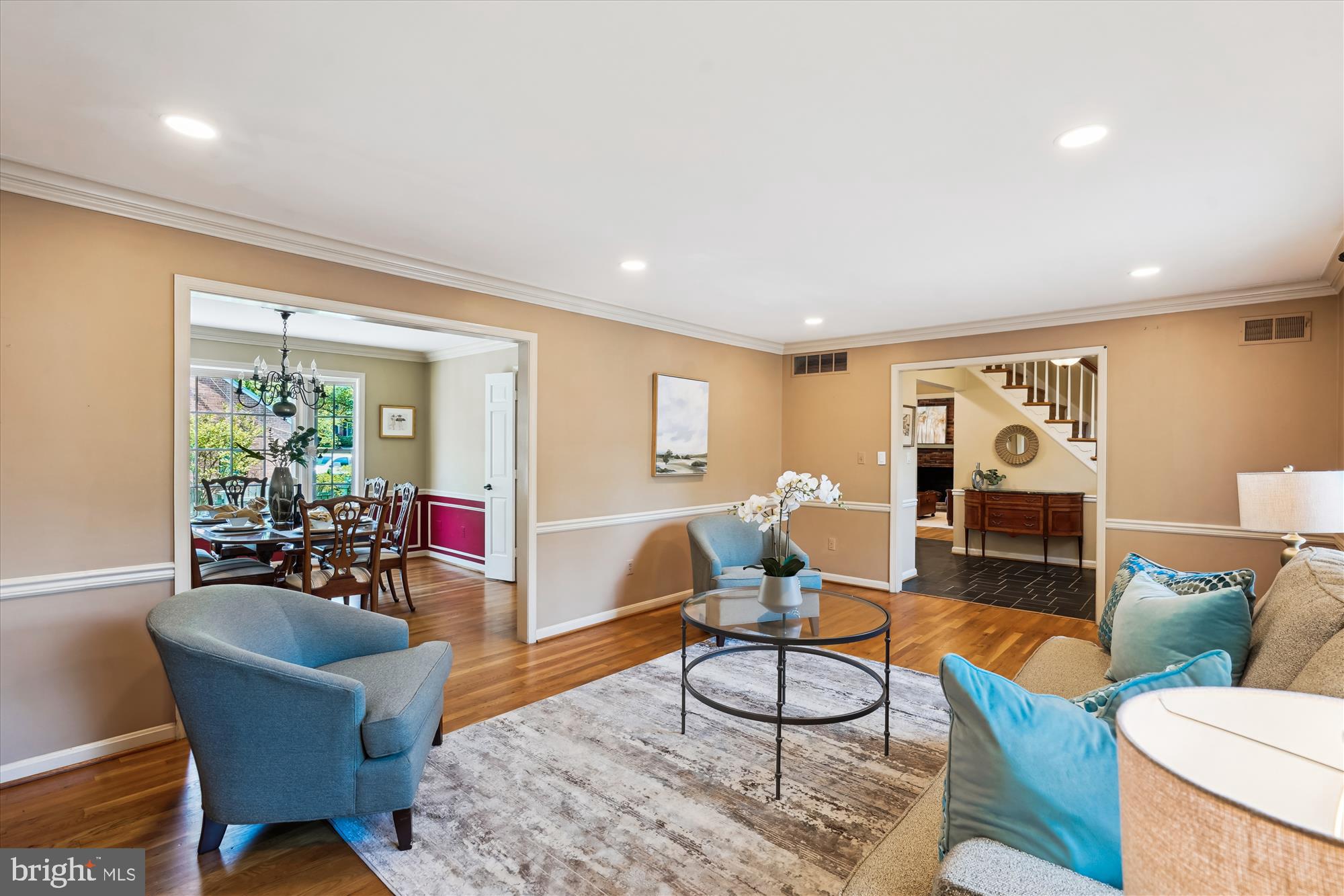 7101 Old Gate Road Rockville, MD 20852 - Photo 5 of 52 a living room with furniture and a large window