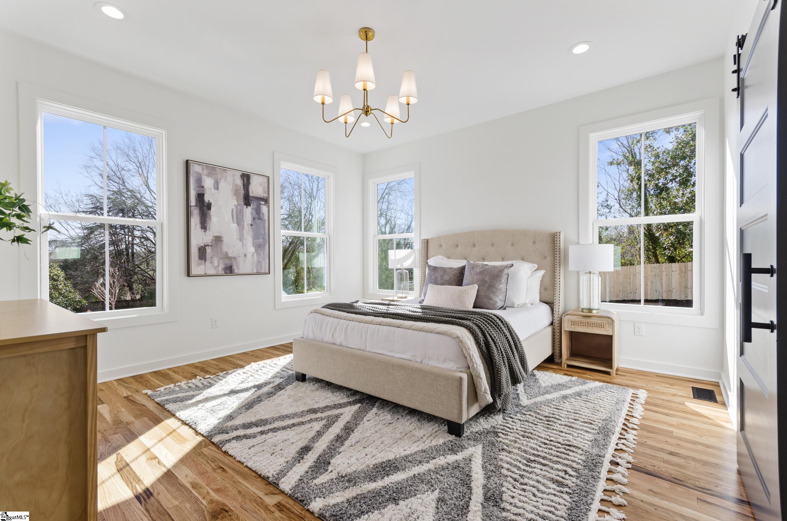 102 West Circle Avenue Greenville, SC 29607 - Photo 21 of 48