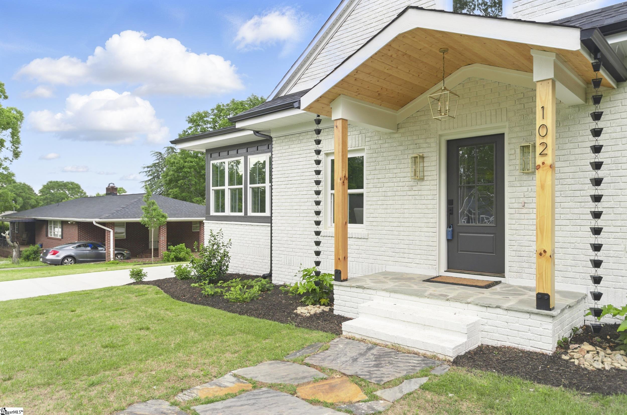 102 West Circle Avenue Greenville, SC 29607 - Photo 3 of 48