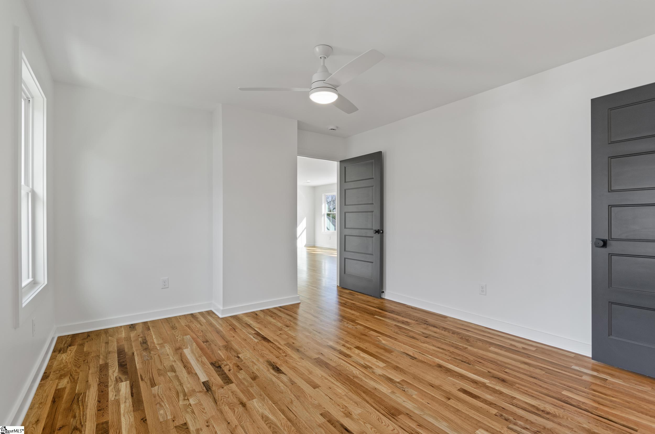 102 West Circle Avenue Greenville, SC 29607 - Photo 33 of 48