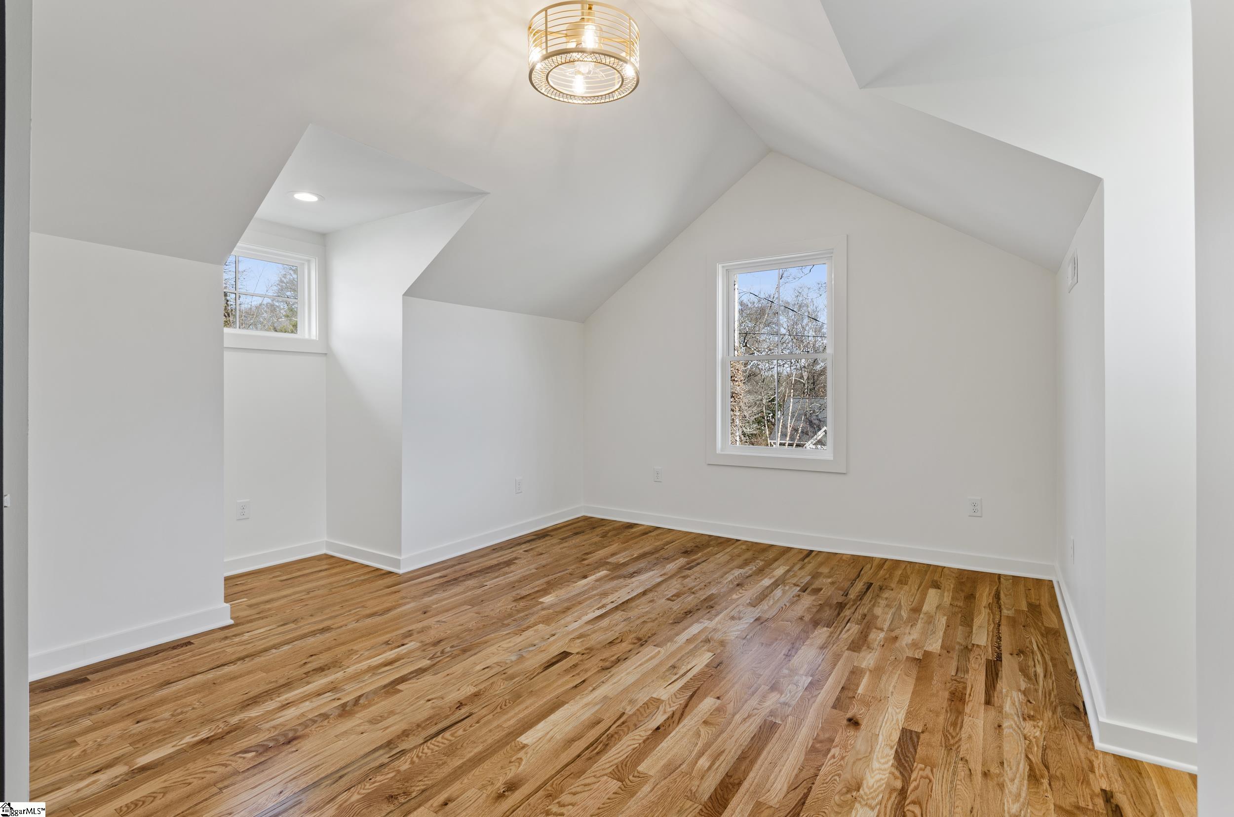 102 West Circle Avenue Greenville, SC 29607 - Photo 34 of 48