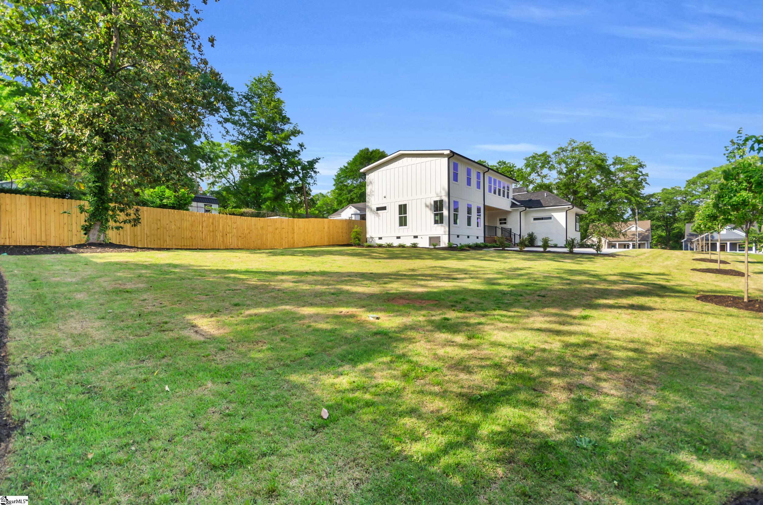 102 West Circle Avenue Greenville, SC 29607 - Photo 42 of 48