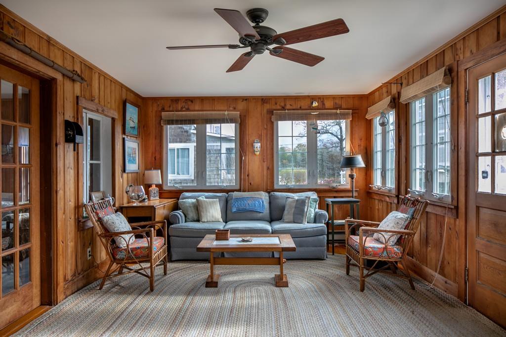 5 King Phillip Road Mattapoisett, MA 02739 - Photo 8 of 27