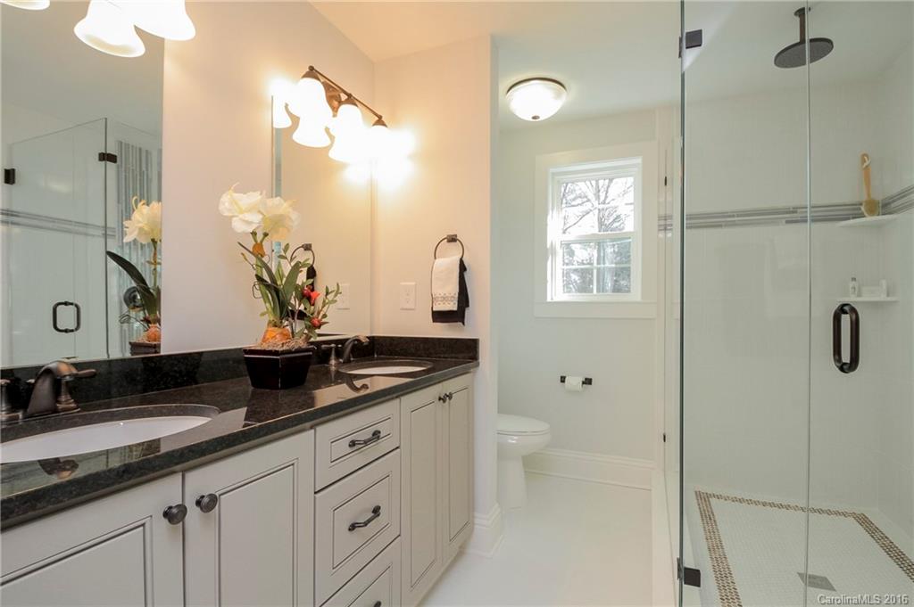 170 North Canterbury Road Charlotte, NC 28211 - Photo 13 of 24 Gallery Image 13