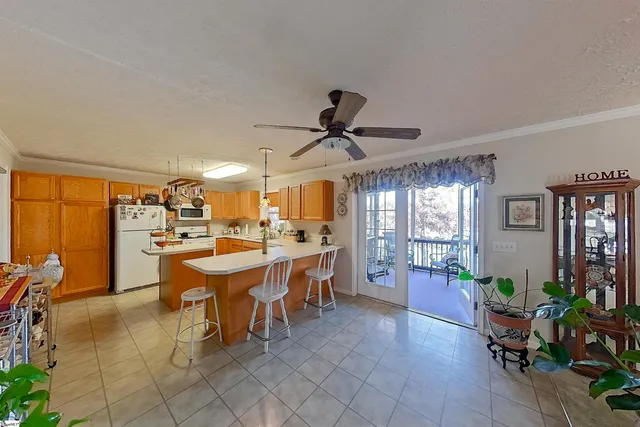 $754,900 | 15 Bell-Tel Drive, Prosperity, SC 29127