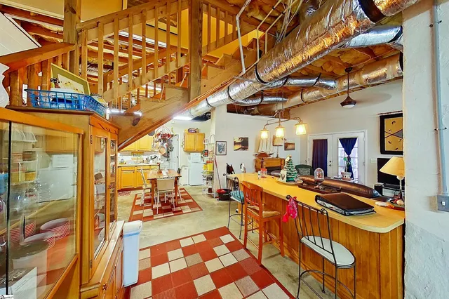 $754,900 | 15 Bell-Tel Drive, Prosperity, SC 29127