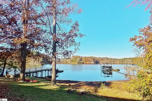 $754,900 | 15 Bell-Tel Drive, Prosperity, SC 29127