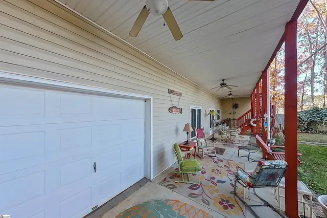 $754,900 | 15 Bell-Tel Drive, Prosperity, SC 29127