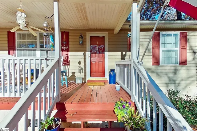 $754,900 | 15 Bell-Tel Drive, Prosperity, SC 29127